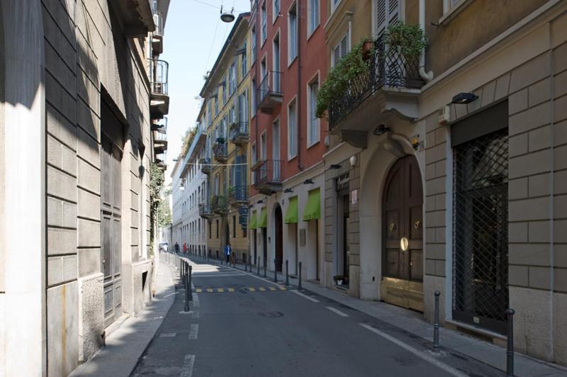 Cerva Fashion District Apartment Milan Exterior photo
